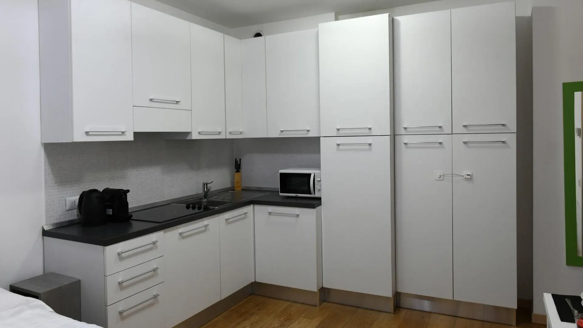 Apartamento Nest For Two Three Min From Duomo Milán 0*,  Italia